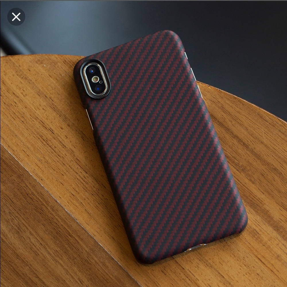 Pitaka iPhone XS Max luxury magnetic phone case.